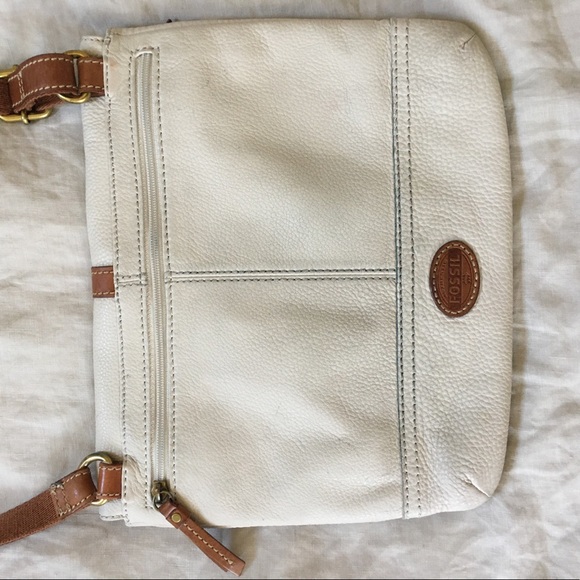 Fossil Leather Crossbody Bag (White & Tan) - Picture 5 of 12